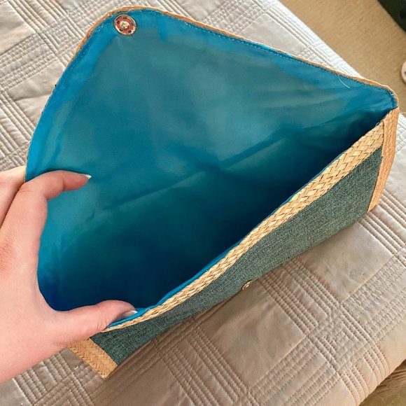 Turquoise & Straw Clutch Handmade in the Caribbean - Picture 3 of 3